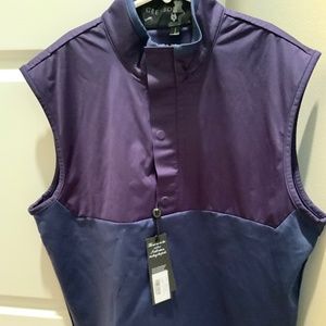 Greyson men vest. Size S. Color is maltese.